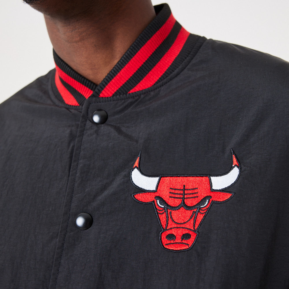 NEW ERA CHICAGO BULLS Bomber striukė